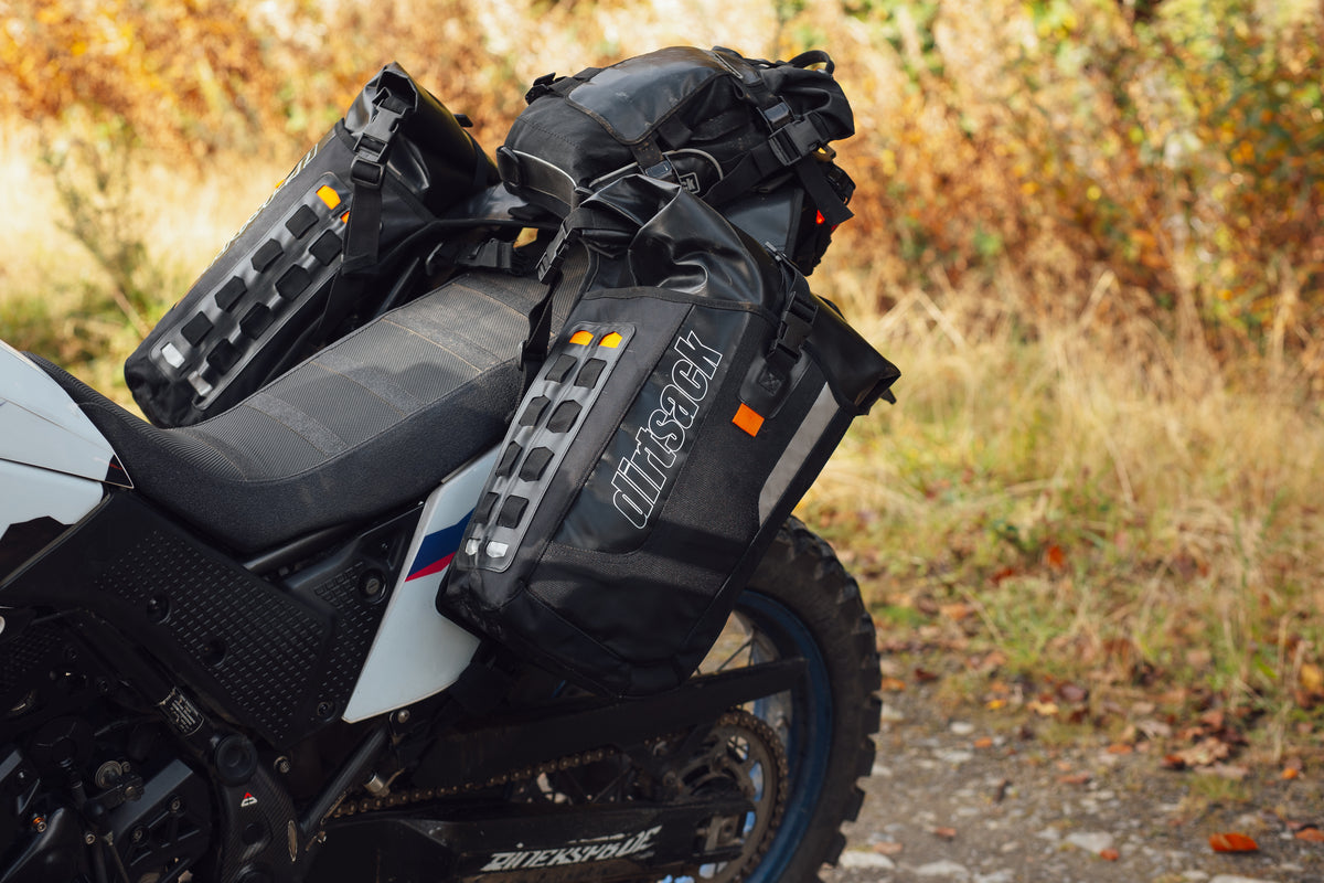 Dirtsack Erupt Rackless V2 on Yamaha Tenere 700