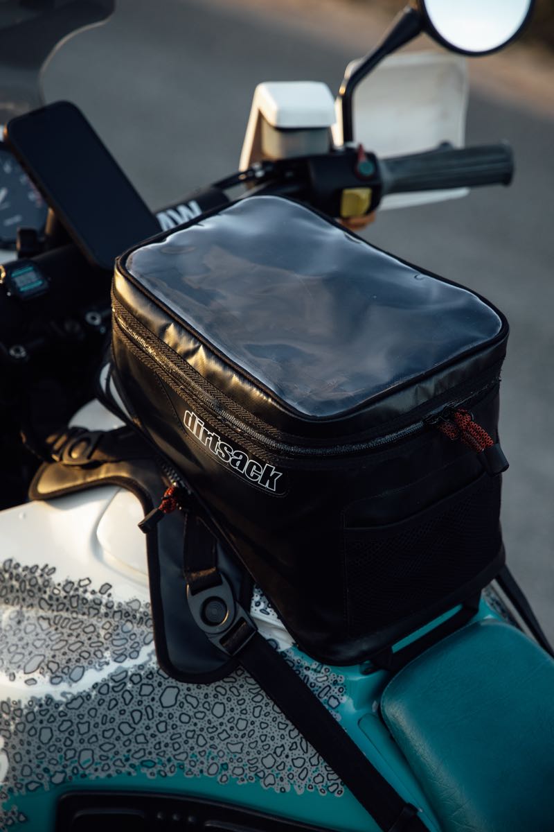 DIRTSACK REBL 6  WATERPROOF ADV TANK BAG BLACK