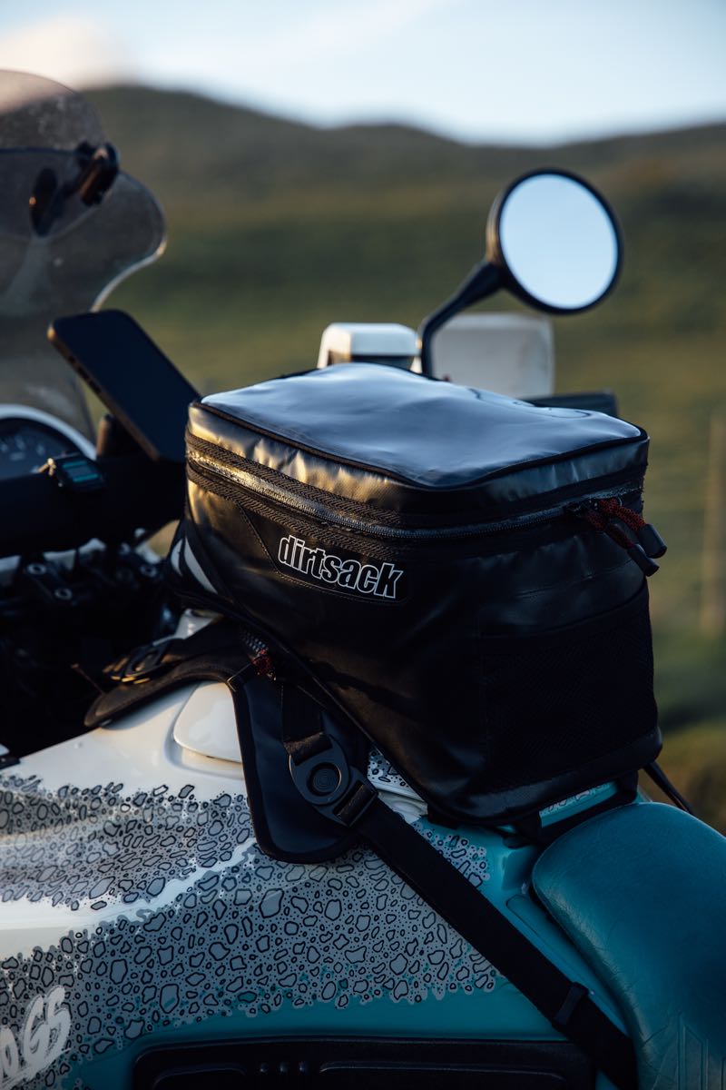 DIRTSACK REBL 6  WATERPROOF ADV TANK BAG BLACK