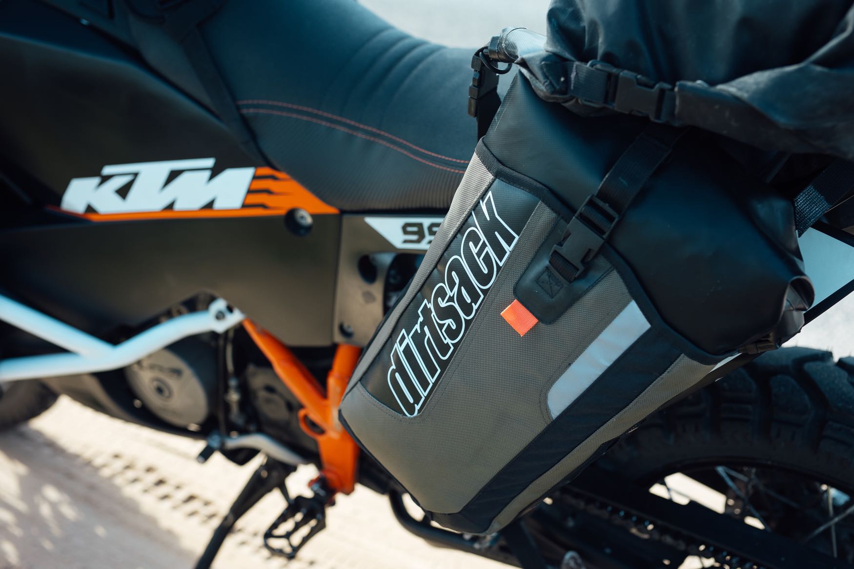 Dirtsack Erupt Rackless V2 Soft Luggage ADV Kit 2 x 24 litre Green / Black X-Wide No Pannier Racks Needed