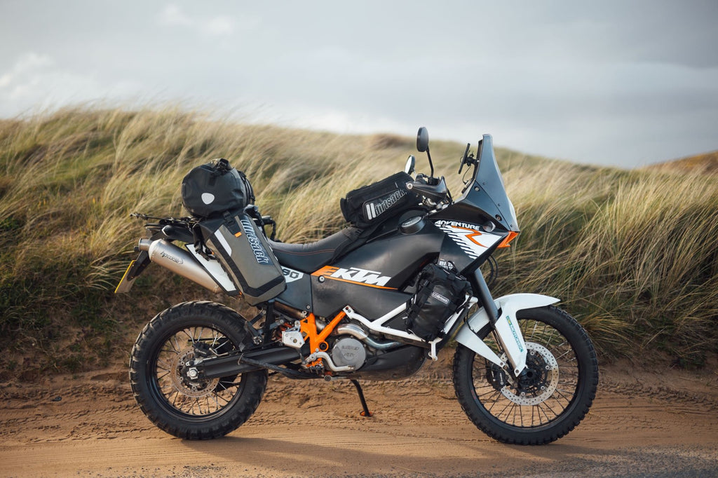 Dirtsack Erupt Rackless V2 Soft Luggage ADV Kit 2 x 24 litre All Black No Pannier Racks Needed